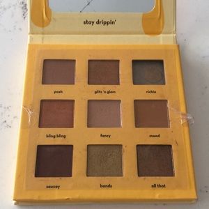 Drippin-9 color palette.ultra pigmented mul finish long wear.vegan cruelty free